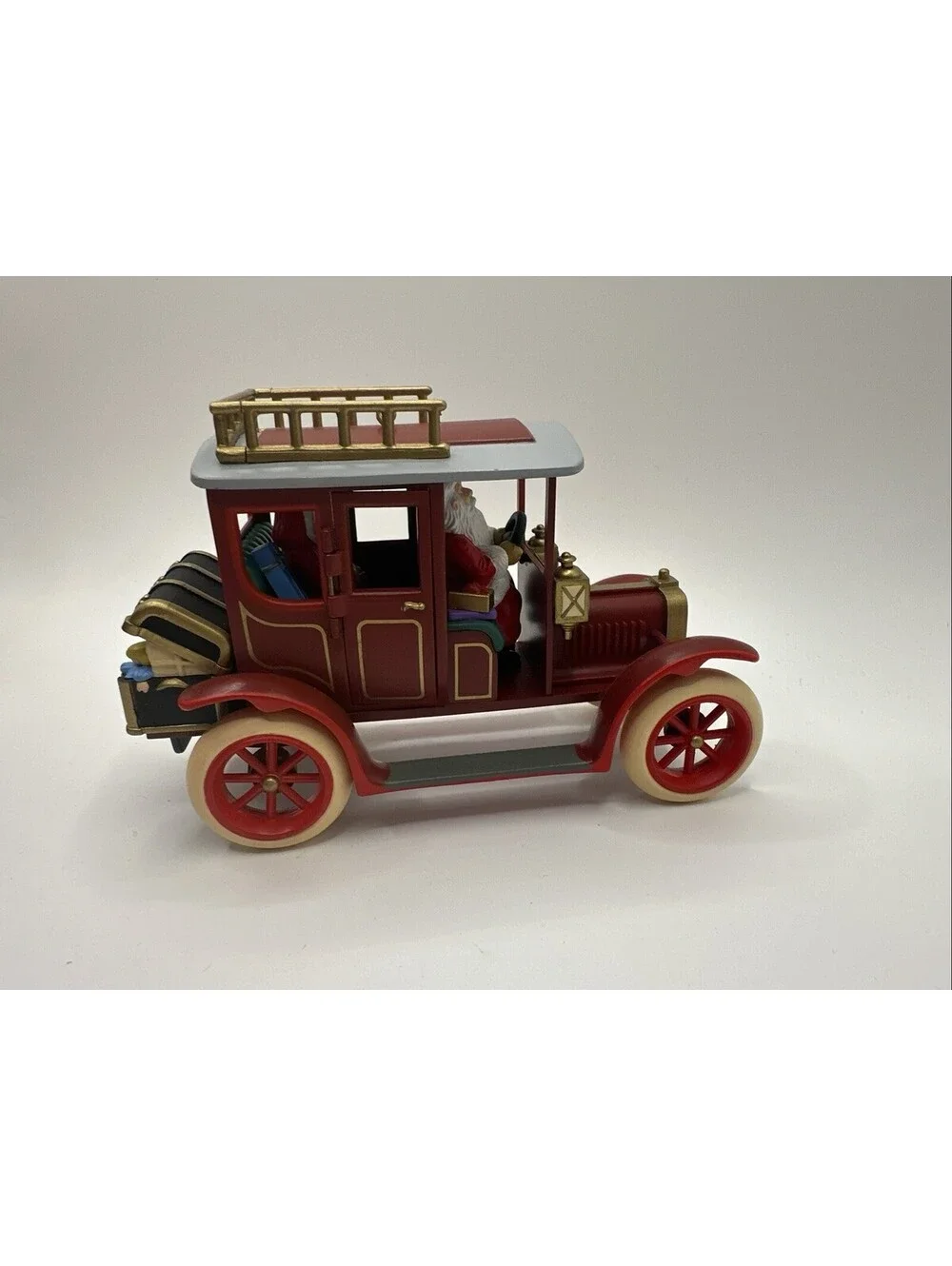 1993 Hallmark Keepsake Ornament Shopping With Santa Here Comes Santa Anniversary